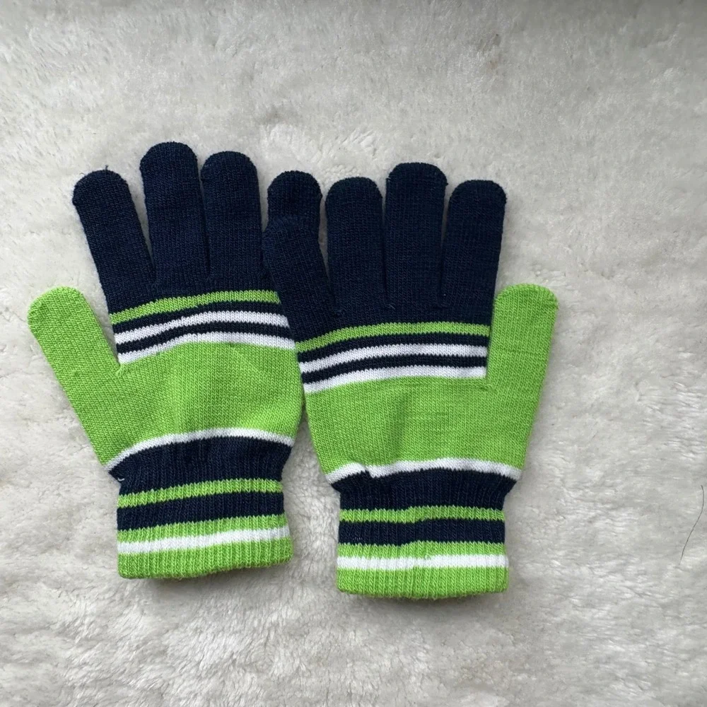 Seattle Seahawks Striped Gloves Green Blue White Knit Winter Gloves